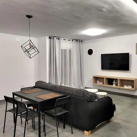 Caletillas Black 1º Linea Playa & Piscina & Wifi * Candelaria