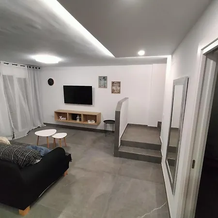 Caletillas Black 1º Linea Playa & Piscina & Wifi Apartment Candelaria